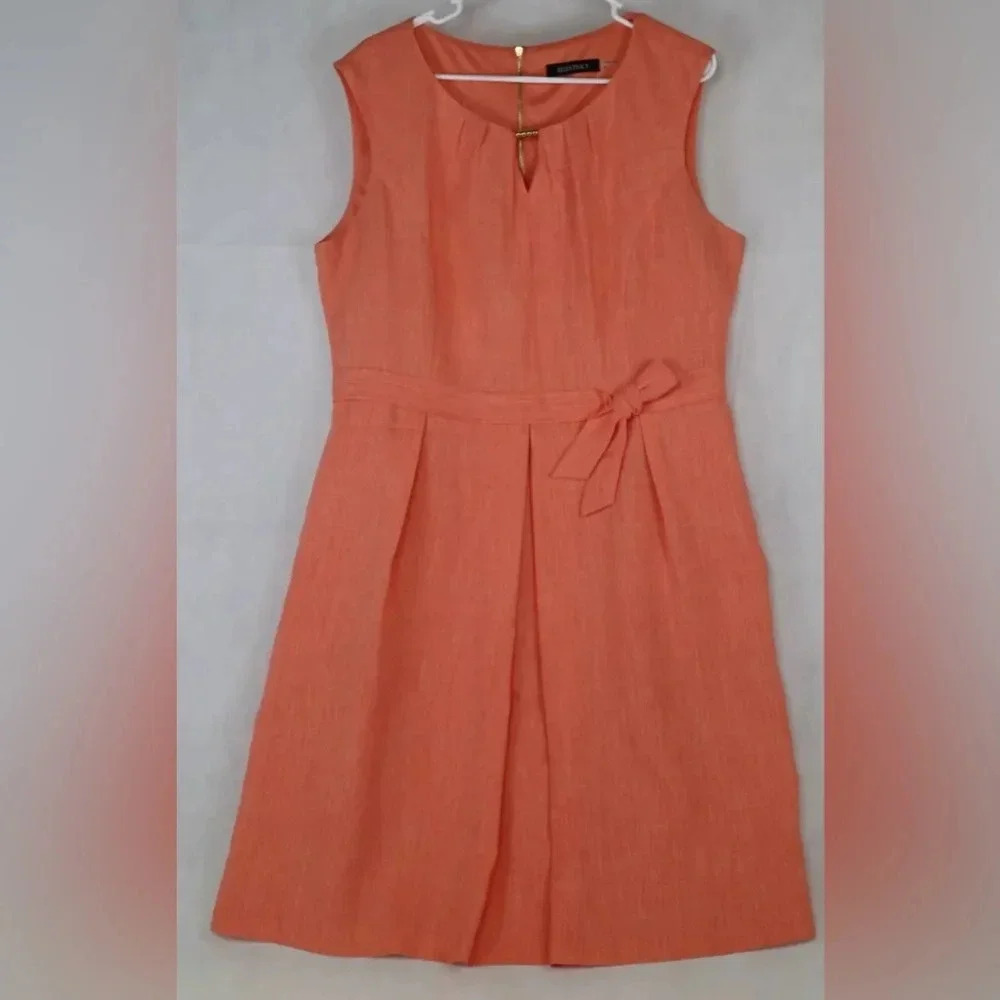 Ellen Tracey Peach / Coral Pleated Keyhole Dress w/ Gold Toned add ons, Size 10 - Picture 1 of 4